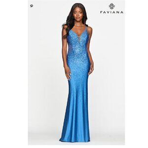 NWT Blue Beaded Open Back V Neck Dress With Rhinestones Size 6